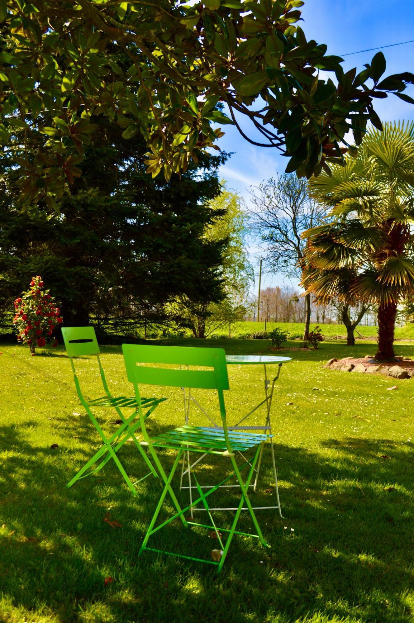 Bed and Breakfast La Pichonniere Isigny-le-Buat Экстерьер фото