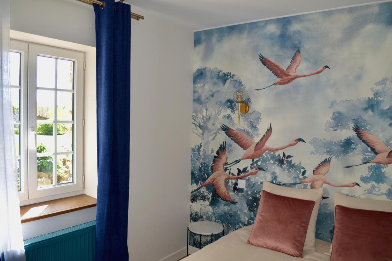 Bed and Breakfast La Pichonniere Isigny-le-Buat Экстерьер фото