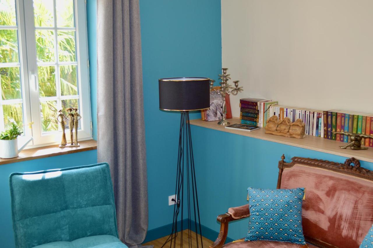 Bed and Breakfast La Pichonniere Isigny-le-Buat Экстерьер фото